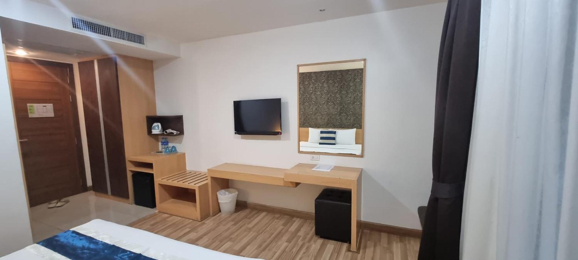 iCheck inn Central Patong Eksteriør bilde