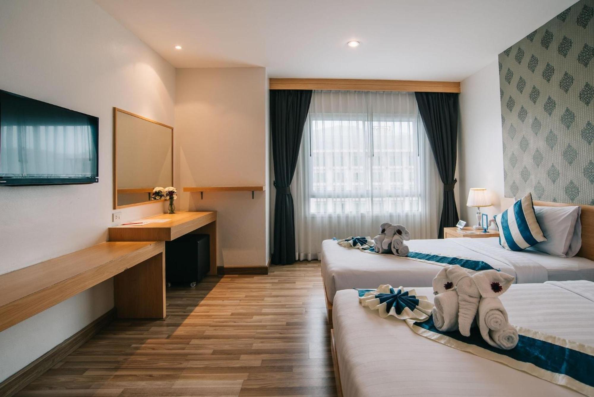 iCheck inn Central Patong Eksteriør bilde